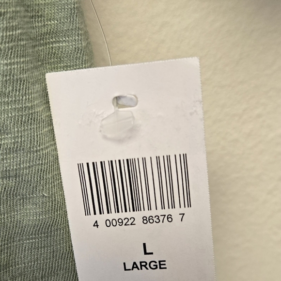 Star Wars Stronger than you think T-shirt Disney Park Green L - Picture 7 of 8